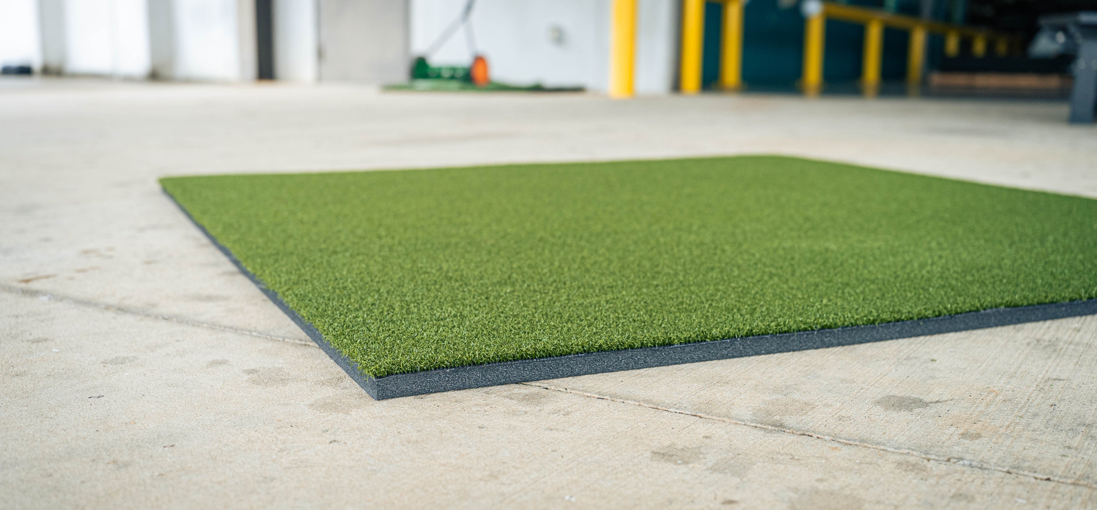 5 x 5 Fairway Golf Mat with Shock-Absorbent Foam (2nd Quality)